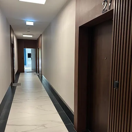 Plaza 41 Golden Bay 2 By Triapart