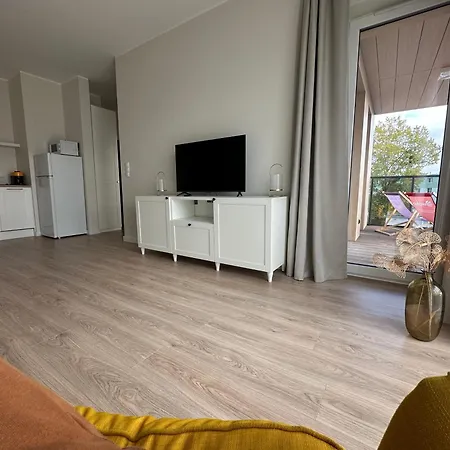 Plaza 41 Golden Bay 2 By Triapart *